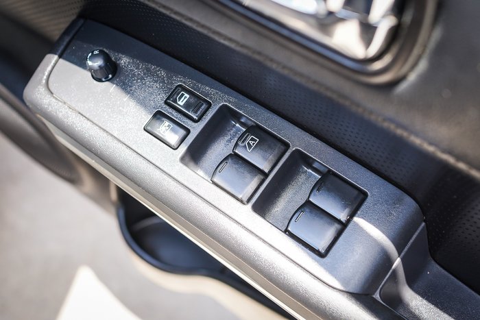 2012 NISSAN X-TRAIL TS (4x4)