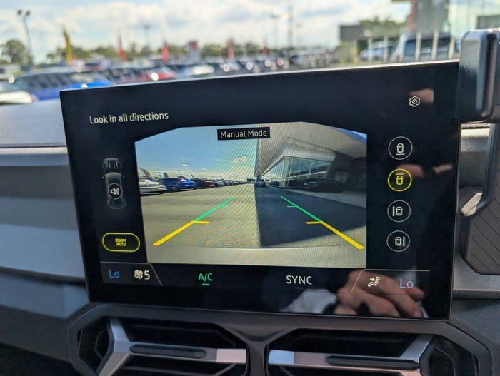 2025 Renault Duster Techno