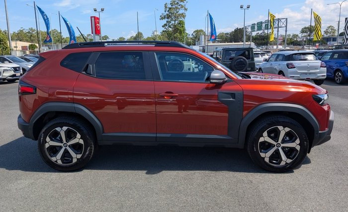 2025 Renault Duster Techno