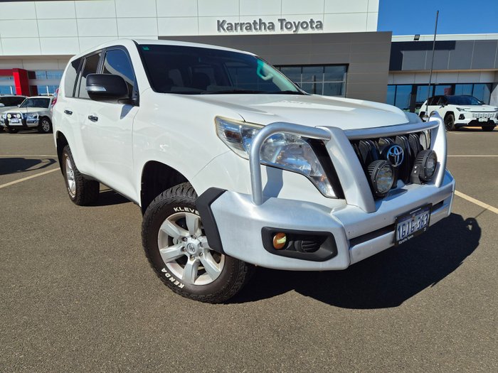 2017 Toyota Prado GX White