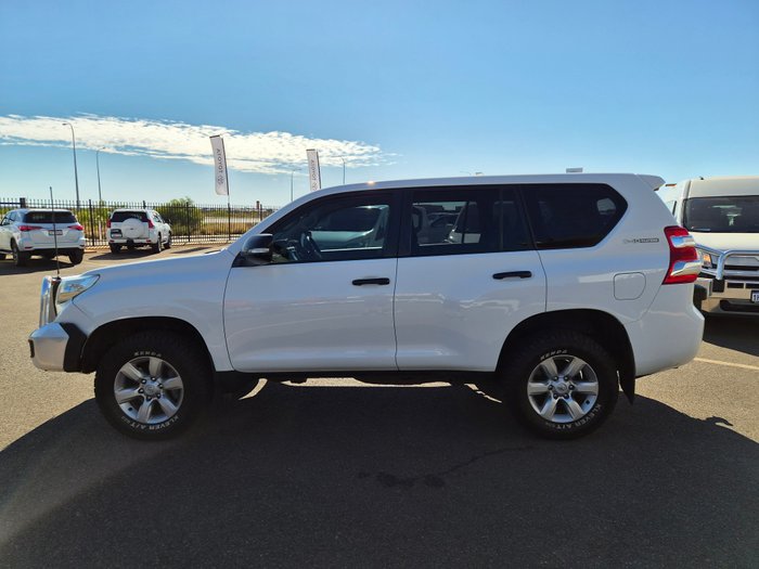 2017 Toyota Prado GX White