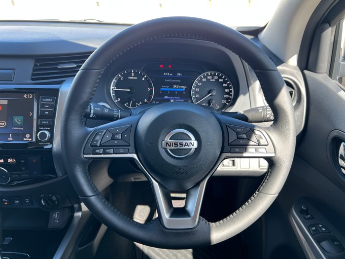 2025 Nissan Navara ST-X