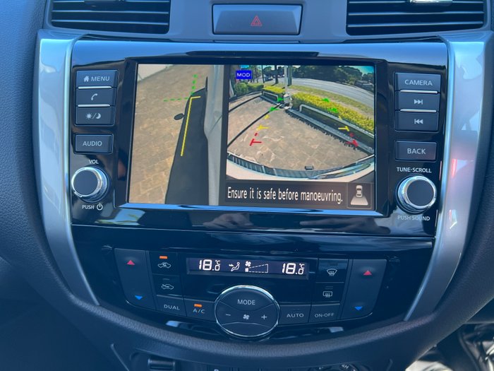 2025 Nissan Navara ST-X