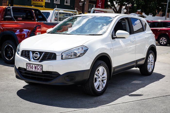 2013 NISSAN DUALIS