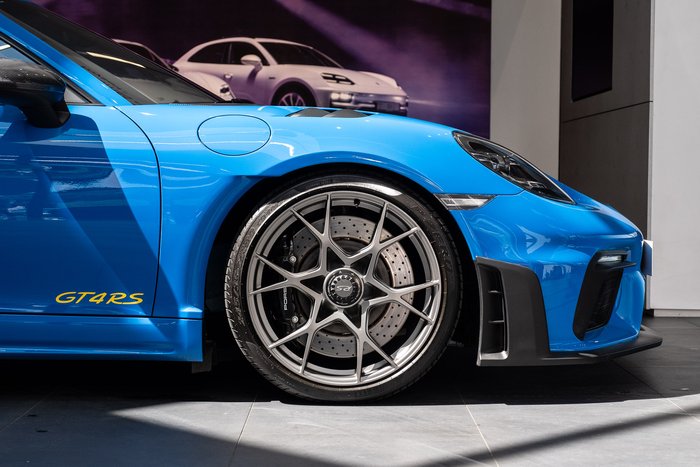 2023 Porsche 718 Cayman GT4 RS