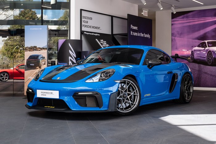 2023 Porsche 718 Cayman GT4 RS