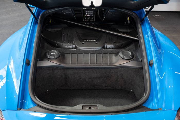 2023 Porsche 718 Cayman GT4 RS