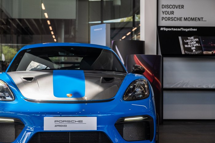 2023 Porsche 718 Cayman GT4 RS