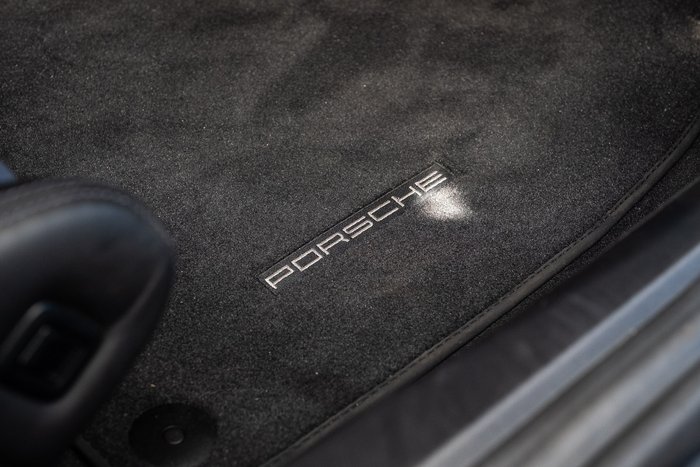 2023 Porsche 718 Cayman GT4 RS