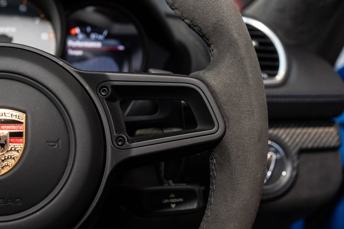 2023 Porsche 718 Cayman GT4 RS