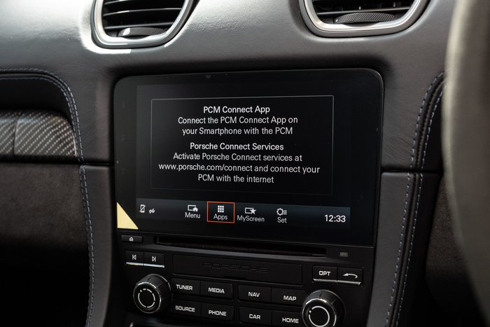 2023 Porsche 718 Cayman GT4 RS