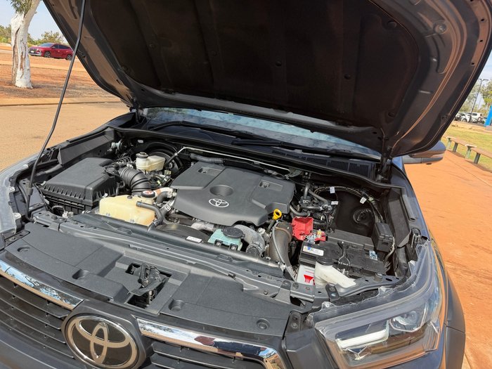 2022 Toyota Hilux Rogue Graphite