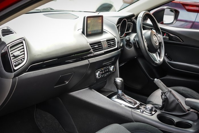 2015 MAZDA MAZDA3 SP25