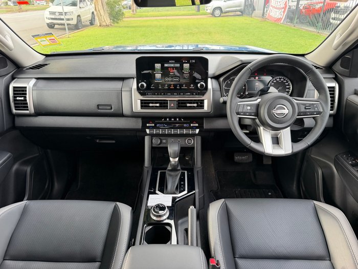 2026 NISSAN NAVARA
