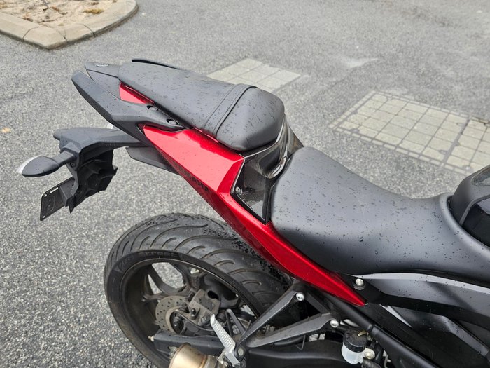 2016 Yamaha MT03 Red