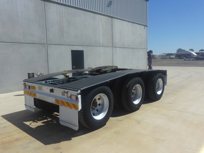 2013 GTE Tri Axle Dolly