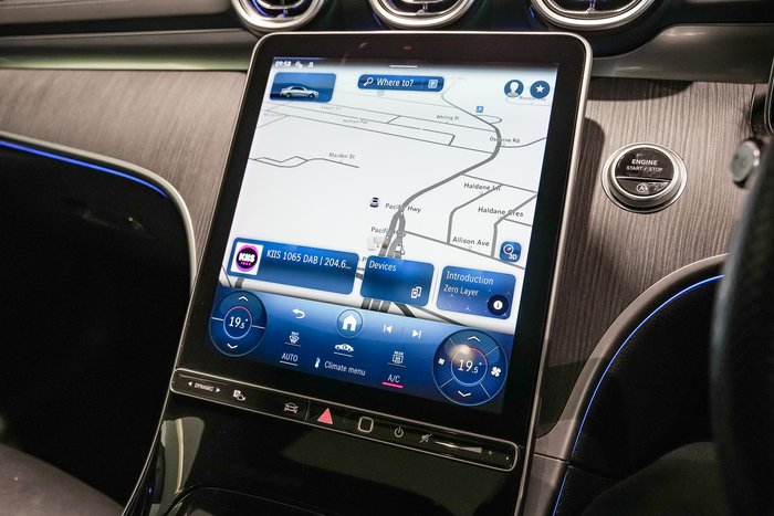 2022 Mercedes-Benz C-Class C300