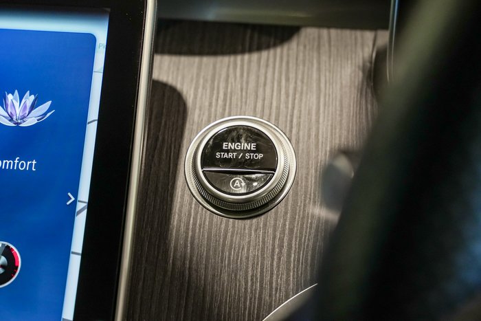 2022 Mercedes-Benz C-Class C300