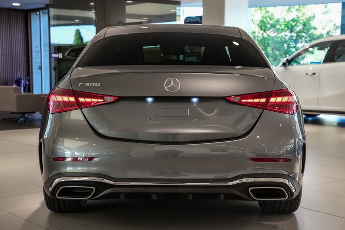 2022 Mercedes-Benz C-Class C300