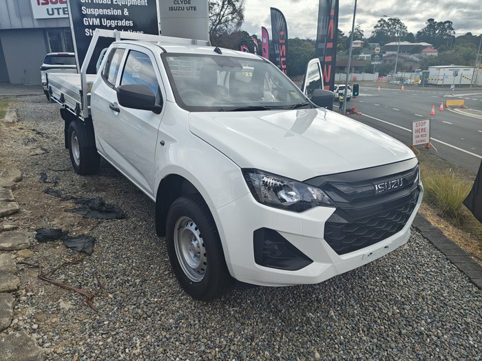 2025 ISUZU D-MAX