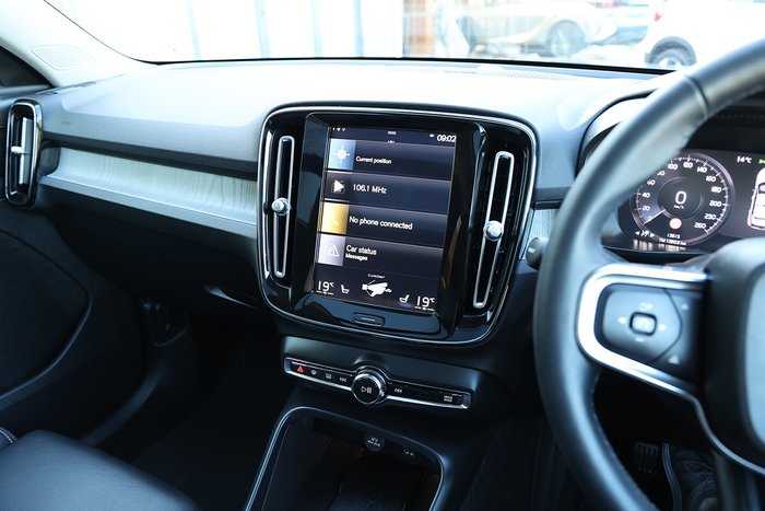 2022 Volvo XC40 T4 Inscription