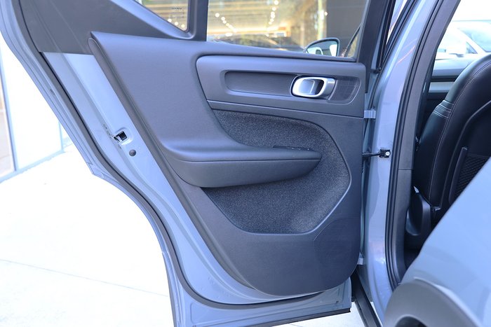 2022 Volvo XC40 T4 Inscription