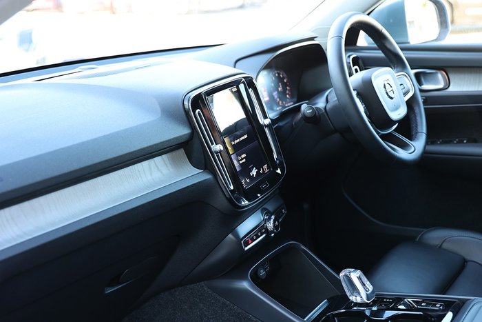 2022 Volvo XC40 T4 Inscription