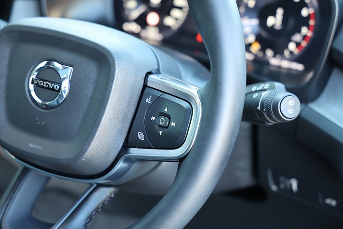 2022 Volvo XC40 T4 Inscription