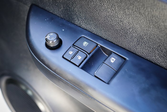 2025 Toyota HILUX Workmate