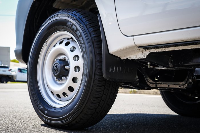 2025 Toyota HILUX Workmate