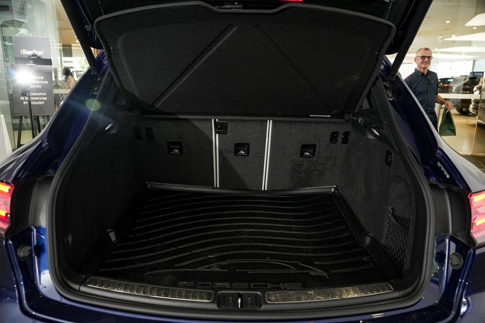 2023 Porsche Macan GTS 95B MY23 AWD BLUE