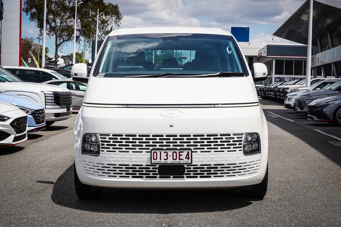 2025 Hyundai STARIA