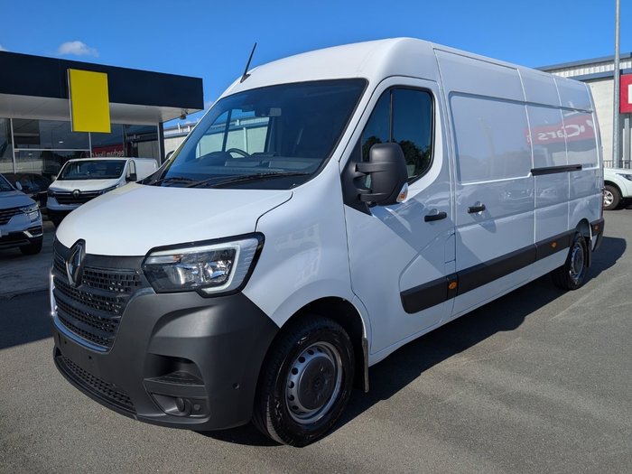 2024 RENAULT MASTER LWB
