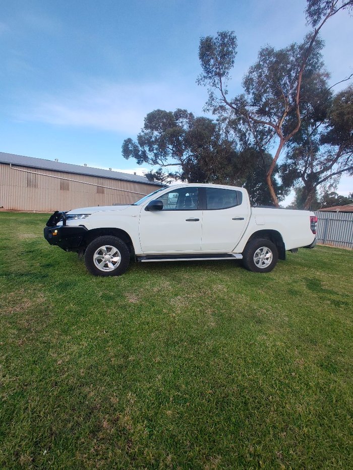 2019 Mitsubishi Triton GLX+