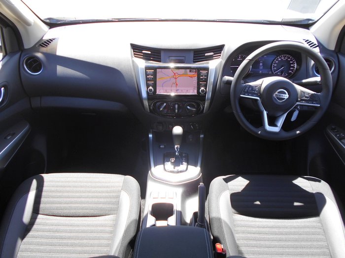 2025 Nissan Navara ST