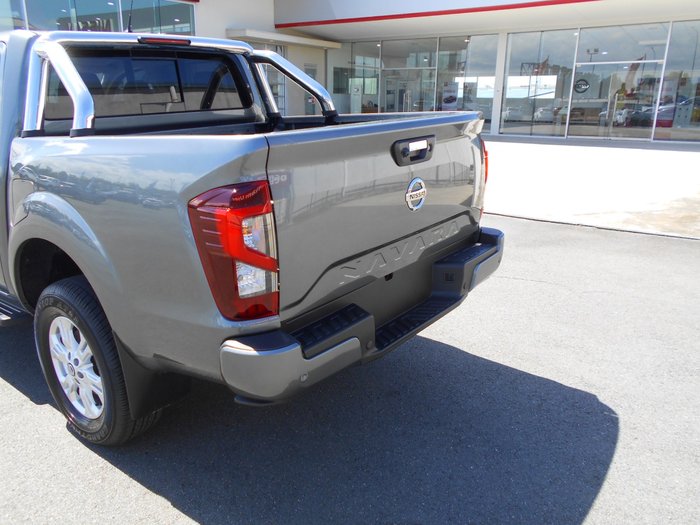 2025 Nissan Navara ST