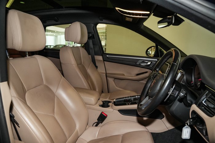 2019 Porsche Macan