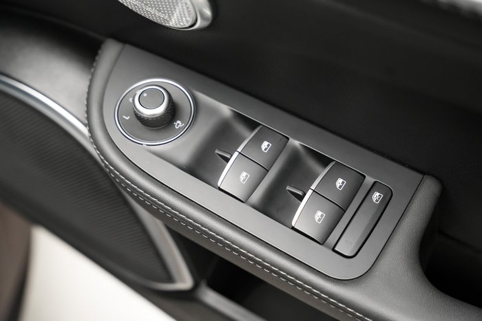 2022 Alfa Romeo Giulia Quadrifoglio