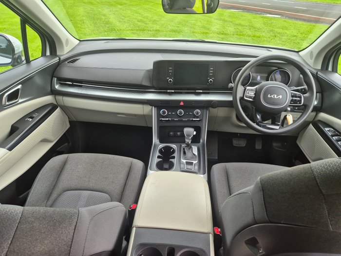 2022 Kia Carnival S
