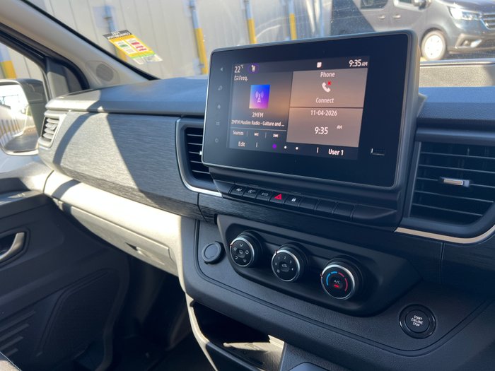 2026 Renault Trafic MY26 SWB Premium