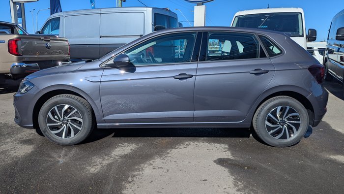 2026 VOLKSWAGEN Polo LIFE