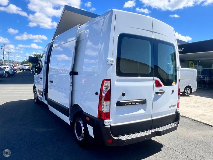 2024 Renault Master Pro 110kW