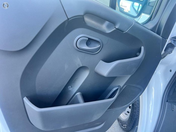 2024 Renault Master Pro 110kW