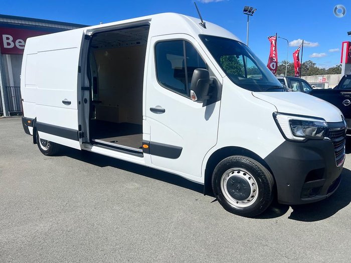 2024 Renault Master Pro 110kW