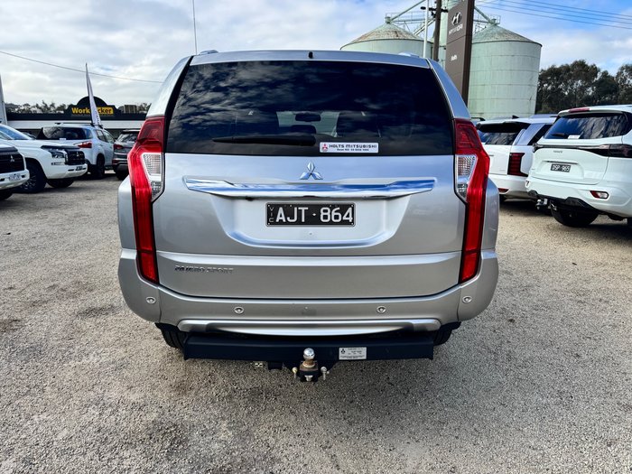 2016 MITSUBISHI Pajero Sport GLS
