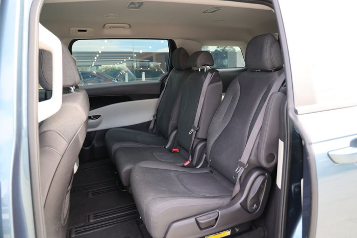 2021 KIA CARNIVAL S