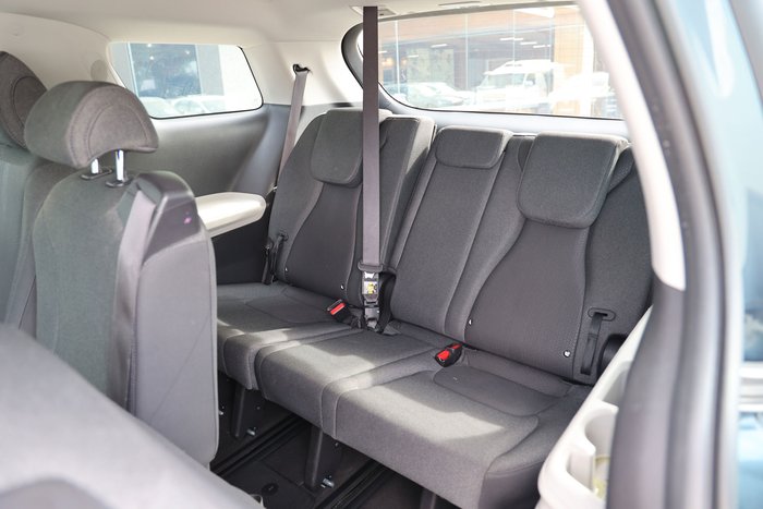 2021 KIA CARNIVAL S