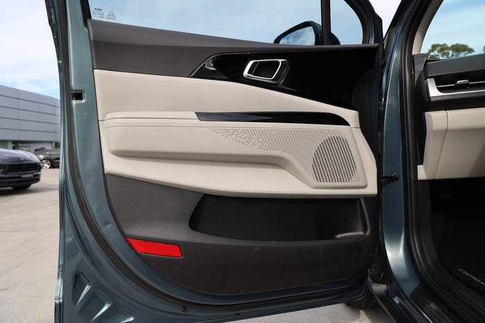 2021 KIA CARNIVAL S