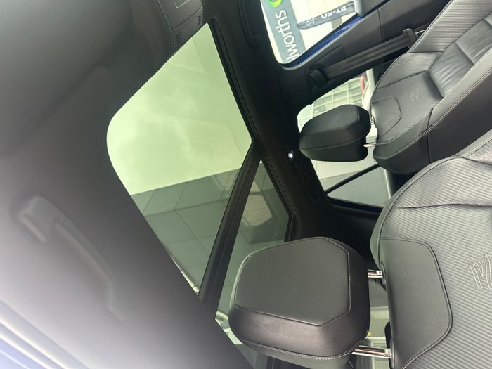 2023 Volkswagen T-Roc 140TSI R-Line