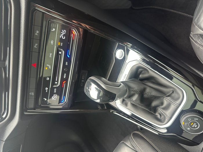 2023 Volkswagen T-Roc 140TSI R-Line